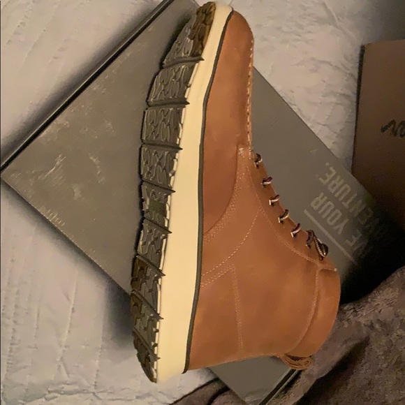 Eddie Bauer Severson Cloudline Boots 